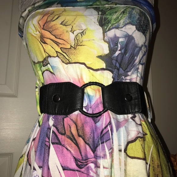 Mandee Fun & Flirty Belted Tube Top 😍 - Picture 8 of 11